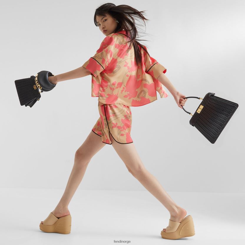 Fendi kvinner nano grafisk lær sjarm NXB4XN42 svart tilbehør